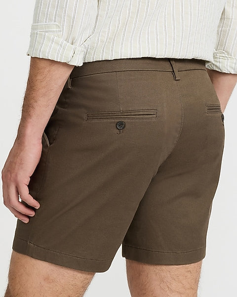 6-Inch Brown Slim Chino Shorts